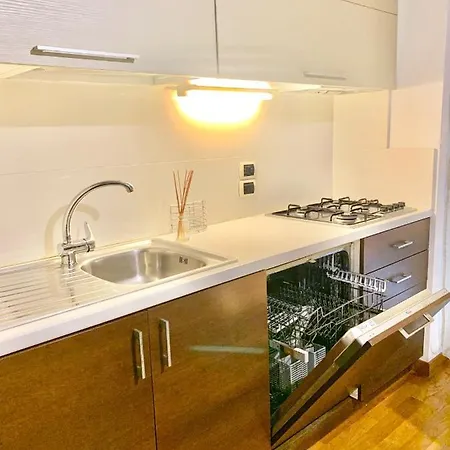 Garibaldi Loft House