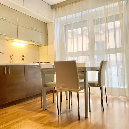 Apartment Garibaldi Loft House Bari